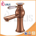 (YL5870-11C) Grifos de bronce del ahorrador del agua hechos China